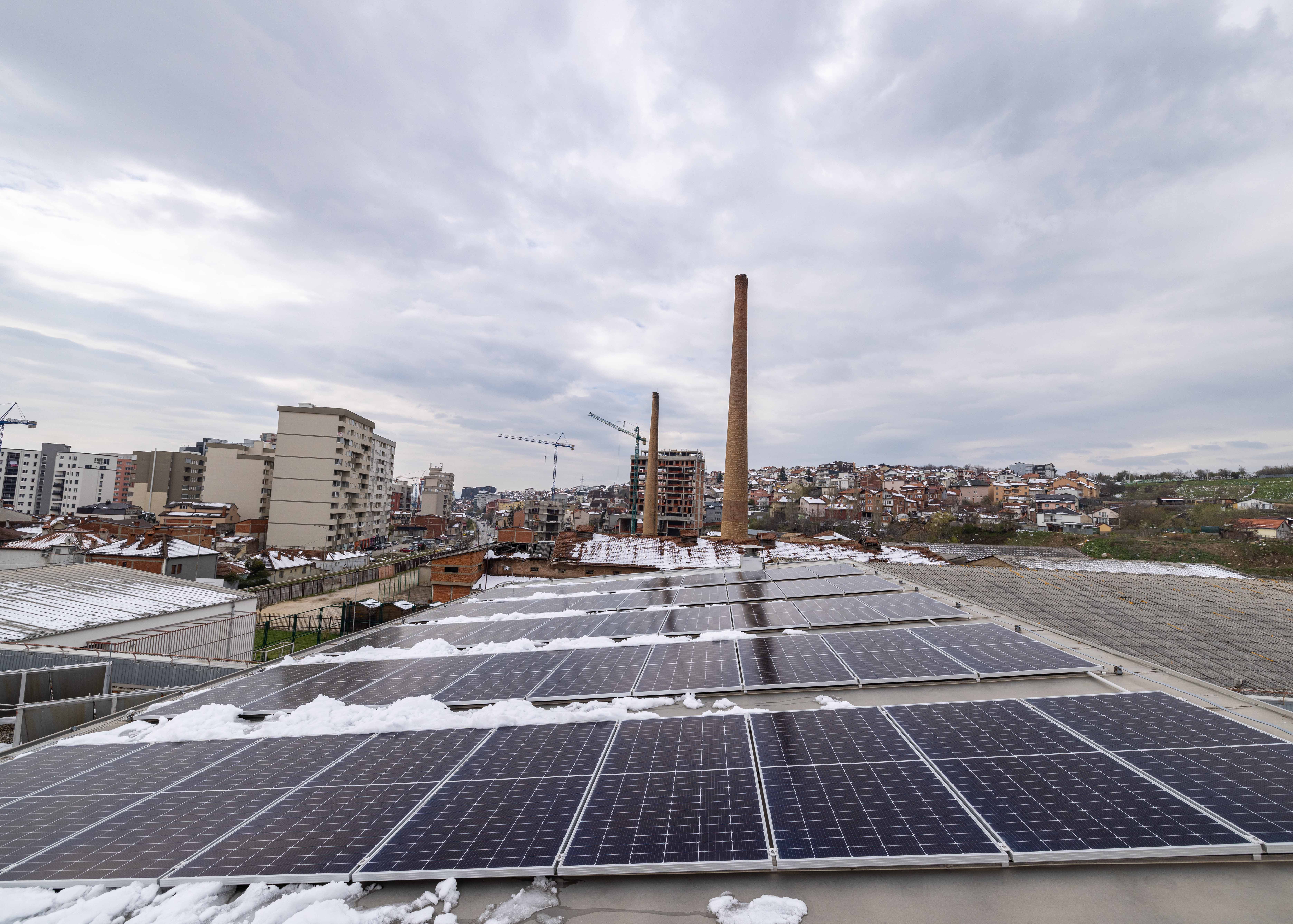 KFOS launches 'Solar panels in schools' in Prishtina